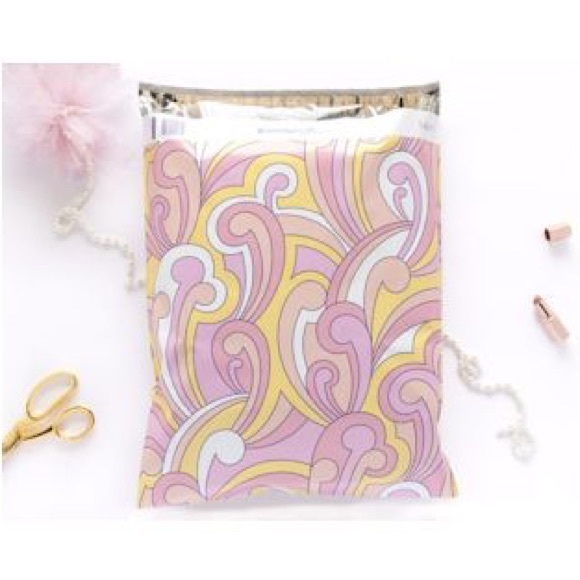 Spring Fling Poly Mailers 10x13 Pack of 25 - Picture 2 of 2